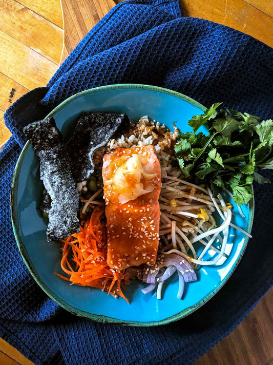 Spicy Asian Salmon Bowl