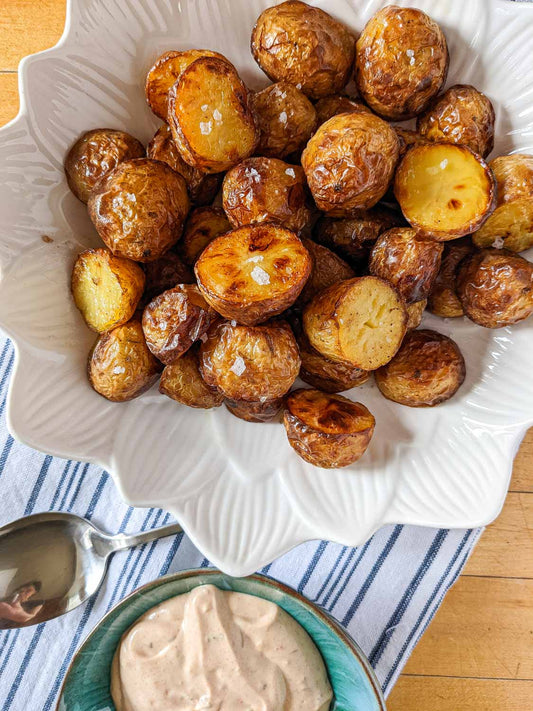Crispy Roast Potatoes with Easy Dipping Sauce